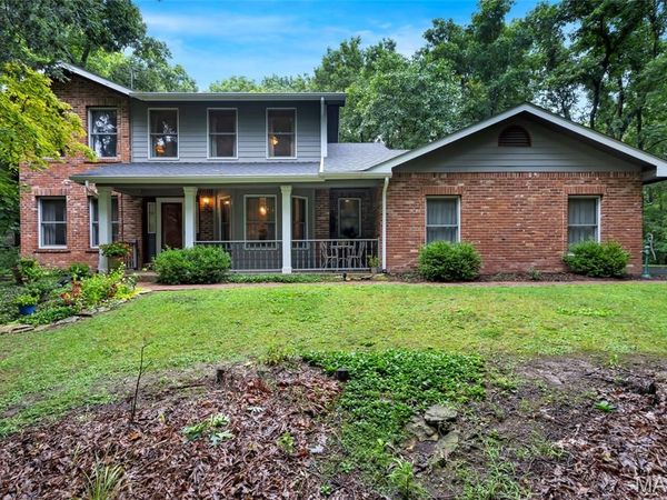 9 Wilderness Lane, Defiance, MO 63341