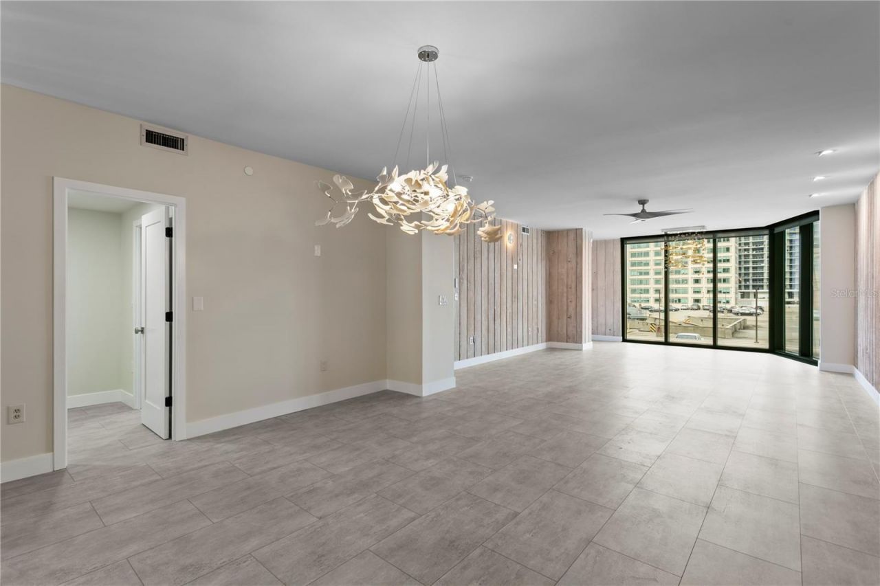 1 Beach Drive Se, Unit 1112, Saint Petersburg, FL 33701 Photo
