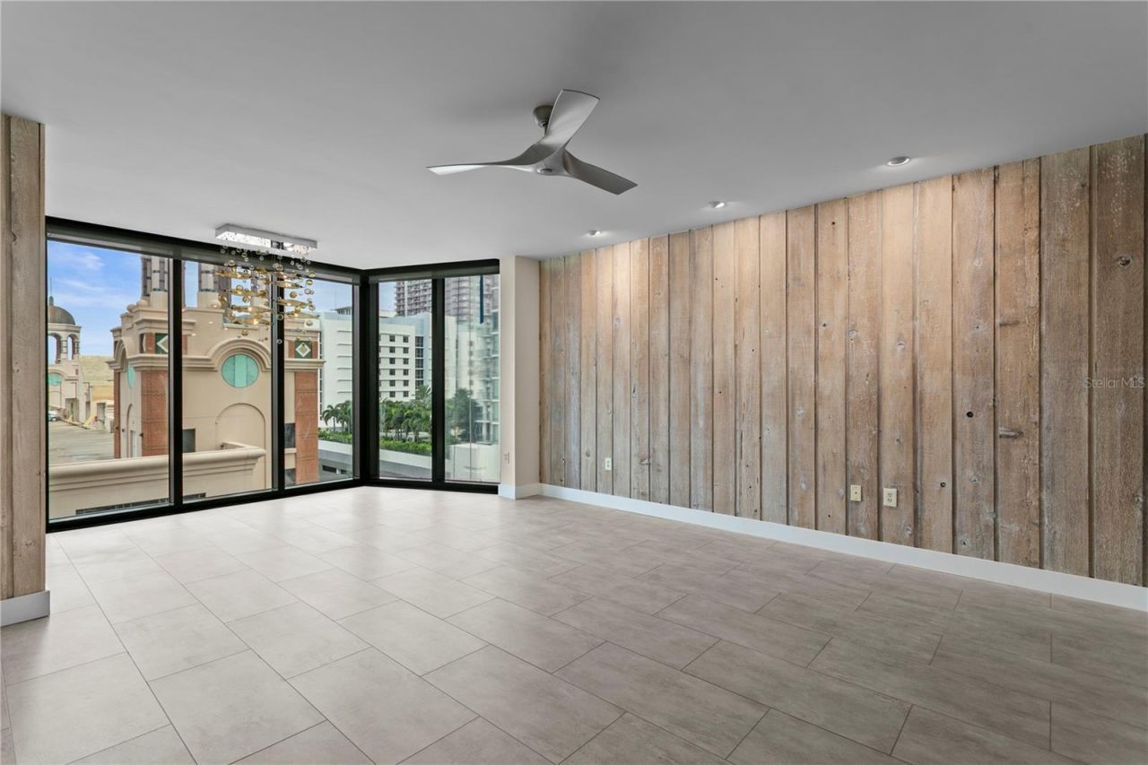 1 Beach Drive Se, Unit 1112, Saint Petersburg, FL 33701 Photo