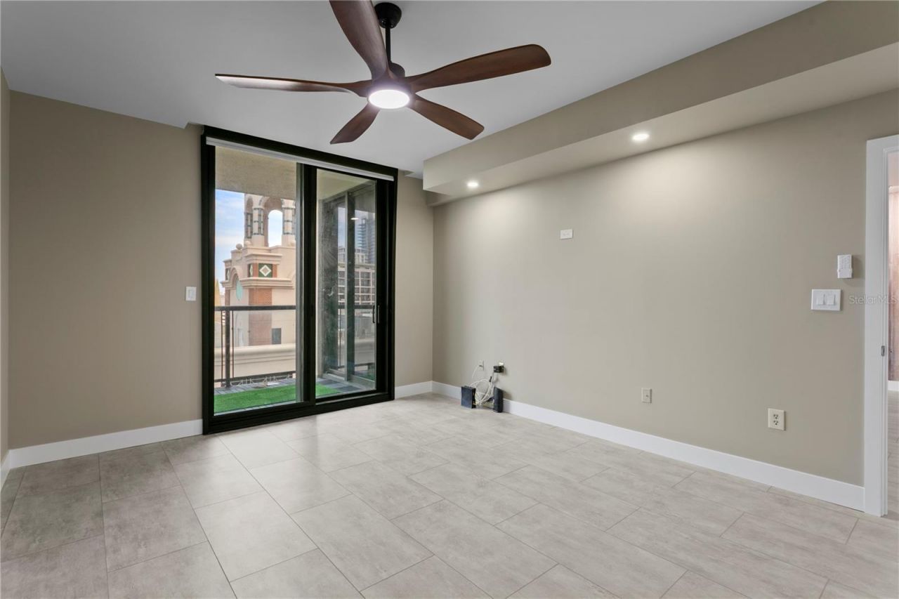 1 Beach Drive Se, Unit 1112, Saint Petersburg, FL 33701 Photo