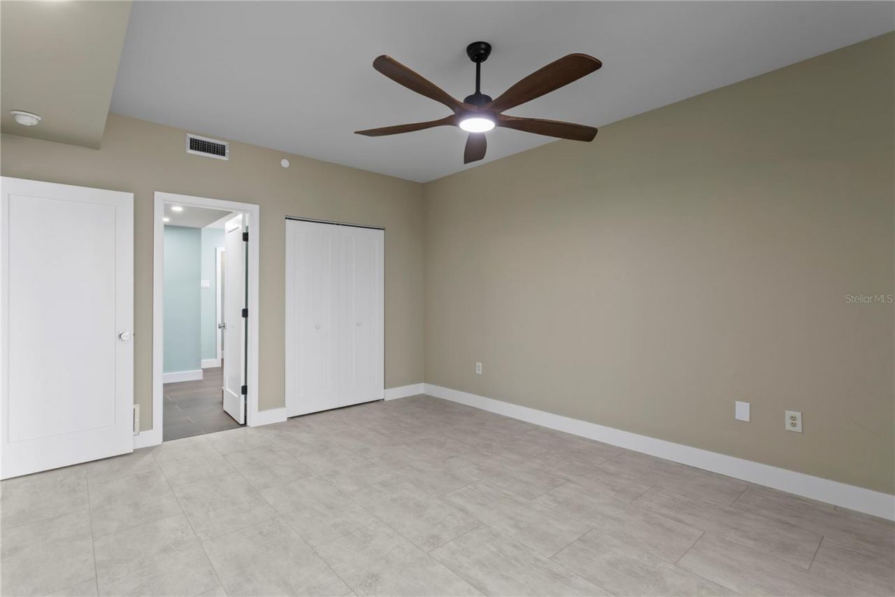 1 Beach Drive Se, Unit 1112, Saint Petersburg, FL 33701 Photo