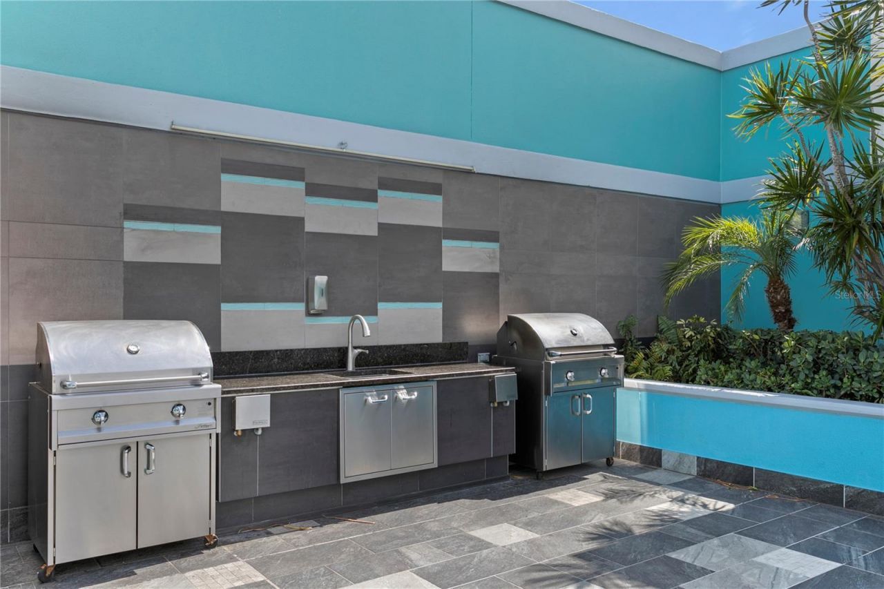 1 Beach Drive Se, Unit 1112, Saint Petersburg, FL 33701 Photo