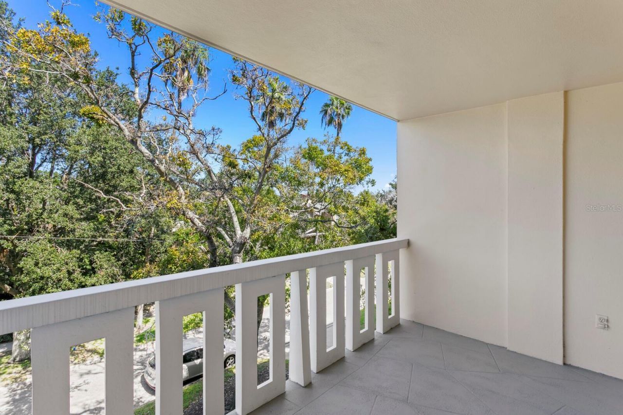 1200 N Shore Drive Ne, Unit 316, Saint Petersburg, FL 33701 Photo