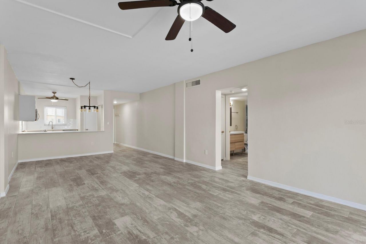 1200 N Shore Drive Ne, Unit 316, Saint Petersburg, FL 33701 Photo