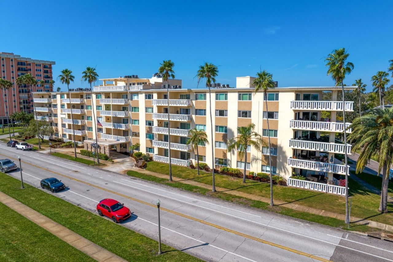 1200 N Shore Drive Ne, Unit 316, Saint Petersburg, FL 33701 Photo