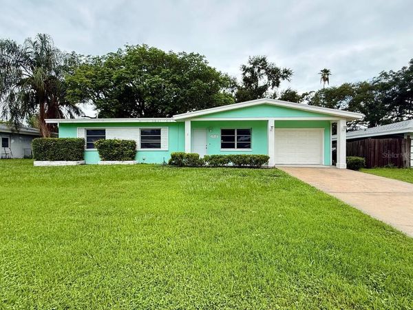 1912 N HIGHLAND AVENUE , CLEARWATER, FL 33755