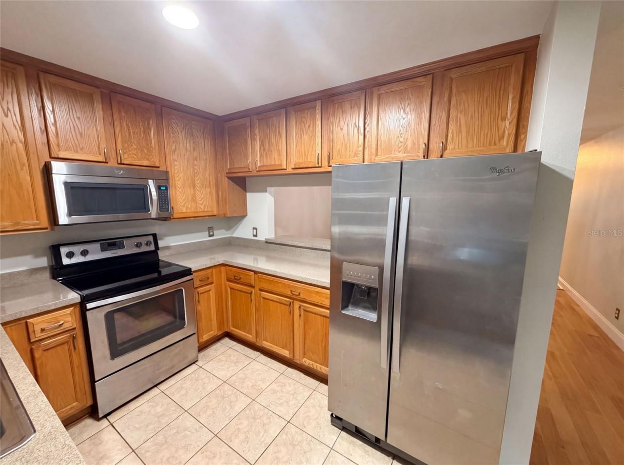112 Coquina Bay Drive, Saint Petersburg, FL 33705 Photo