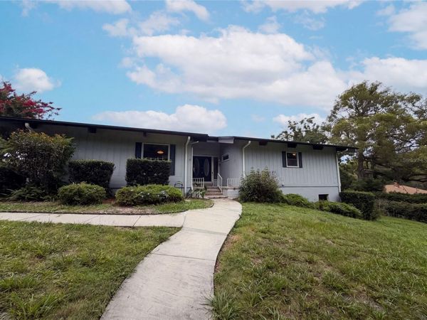 925 PARK PLACE , DELAND, FL 32720
