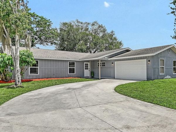 4054 PALAU DRIVE , SARASOTA, FL 34241