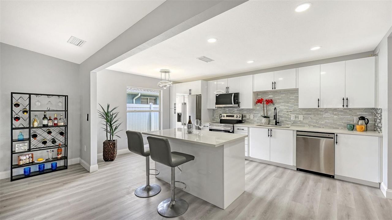 4054 Palau Drive, Sarasota, FL 34241 Photo
