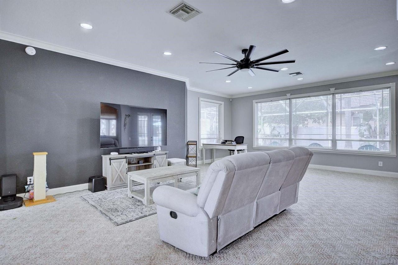 2856 Meridian Point Lane, Lakeland, FL 33812 Photo