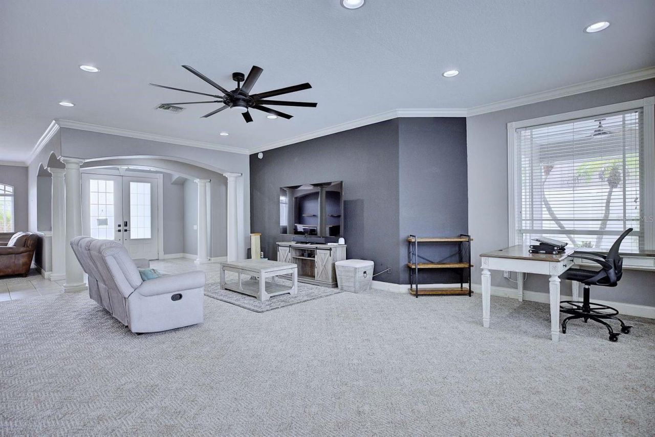 2856 Meridian Point Lane, Lakeland, FL 33812 Photo