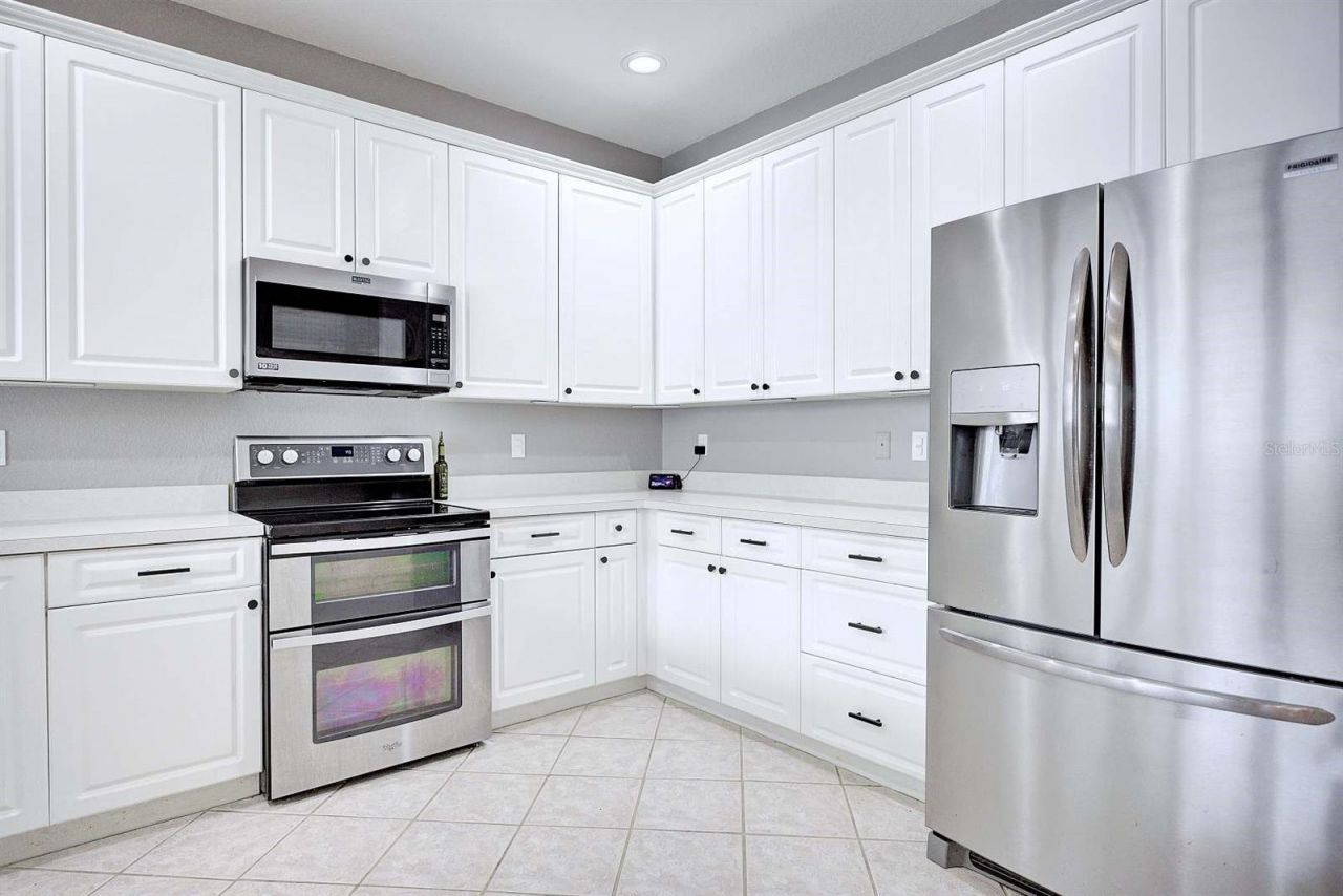 2856 Meridian Point Lane, Lakeland, FL 33812 Photo