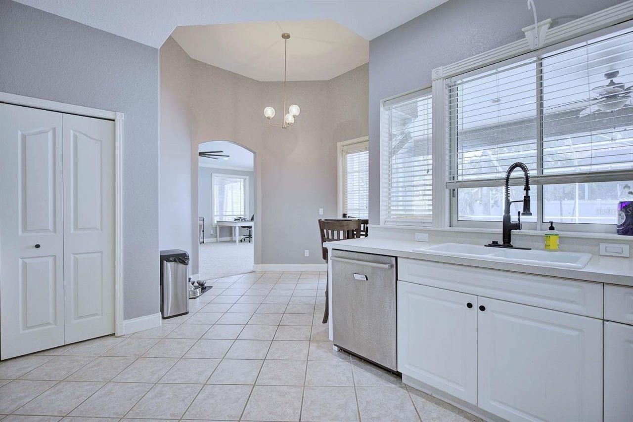 2856 Meridian Point Lane, Lakeland, FL 33812 Photo