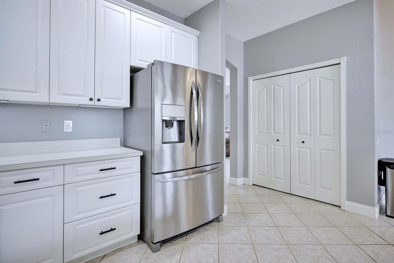 2856 Meridian Point Lane, Lakeland, FL 33812 Photo
