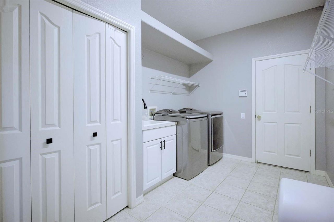 2856 Meridian Point Lane, Lakeland, FL 33812 Photo