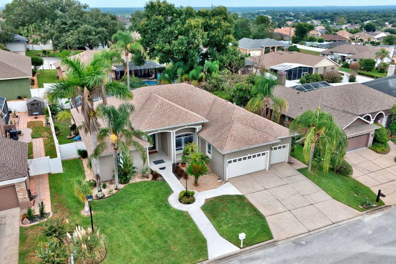 2856 Meridian Point Lane, Lakeland, FL 33812 Photo