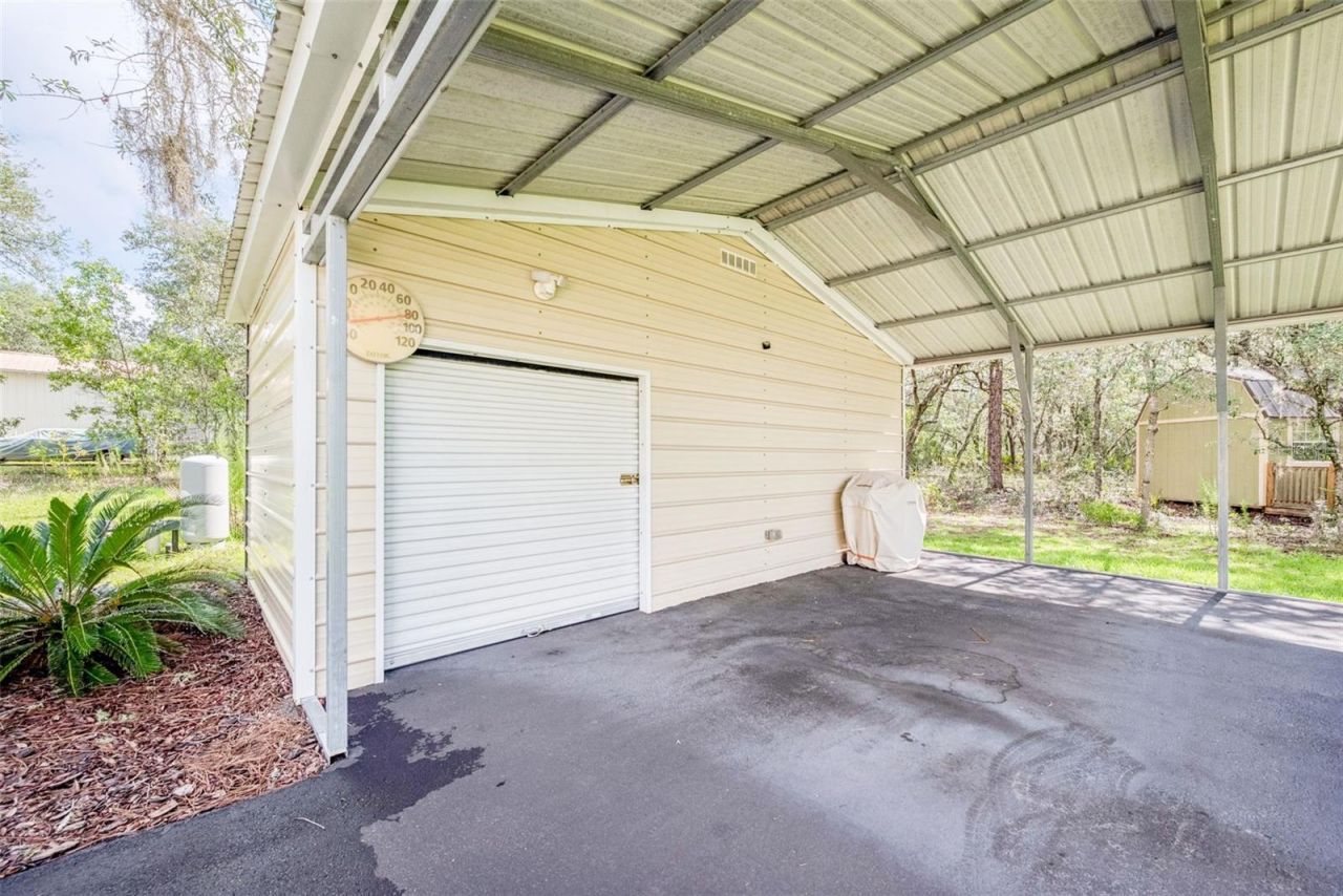 8261 NE 118th Terrace, Bronson, FL 32621 Photo