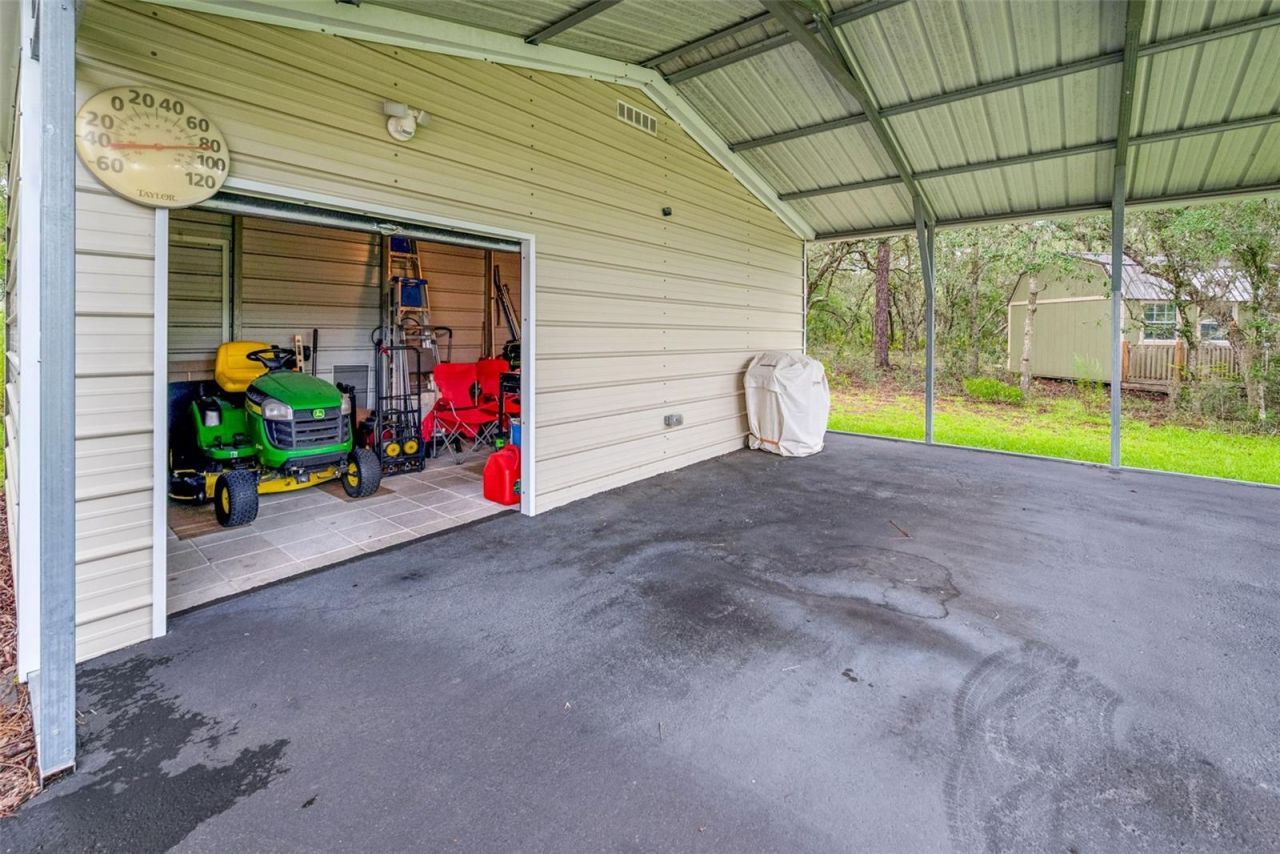 8261 NE 118th Terrace, Bronson, FL 32621 Photo