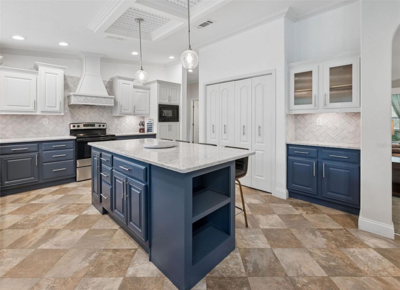 8261 NE 118th Terrace, Bronson, FL 32621 Photo