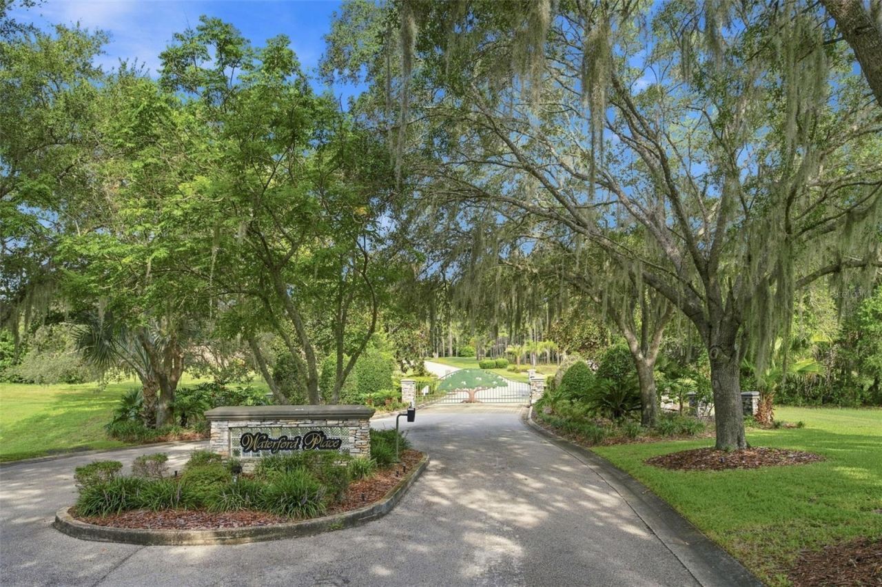 2257 N Hickory Glen Point, Hernando, FL 34442 Photo