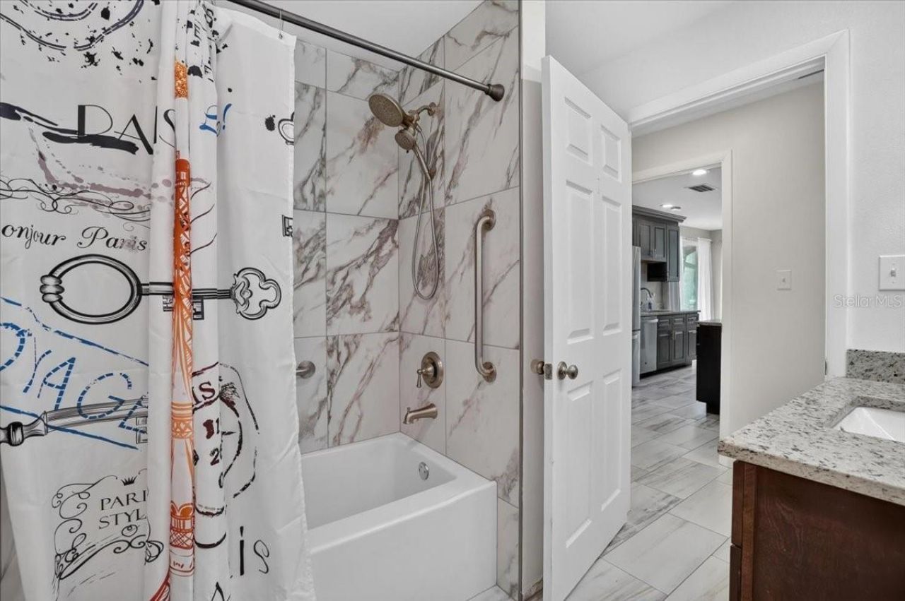 1830 9th Avenue W, Bradenton, FL 34205 Photo