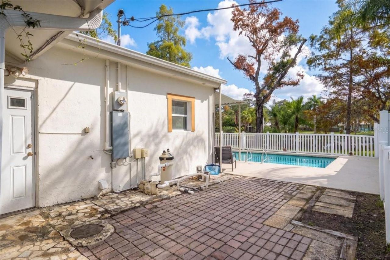 1830 9th Avenue W, Bradenton, FL 34205 Photo