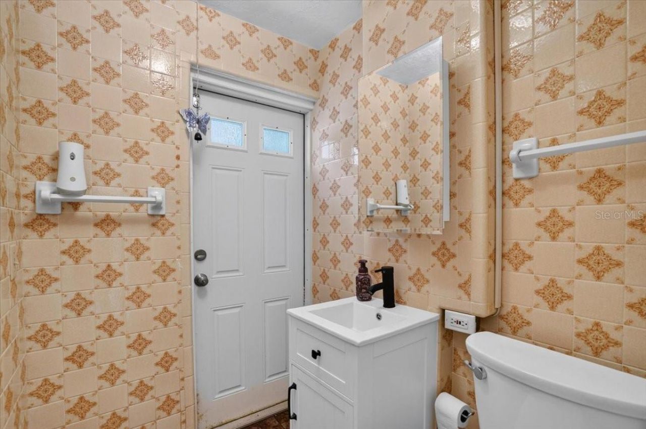 1830 9th Avenue W, Bradenton, FL 34205 Photo