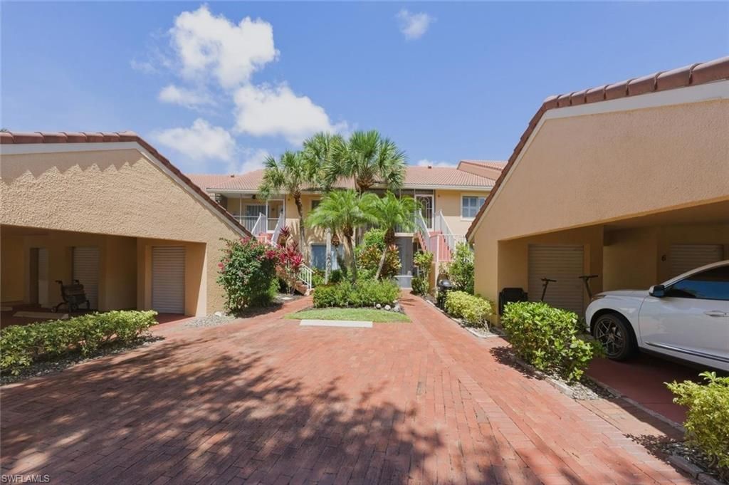 1645 Windy Pines Dr, Unit 2306, Naples, FL 34112 Photo