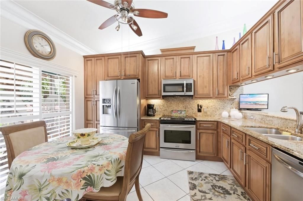 1645 Windy Pines Dr, Unit 2306, Naples, FL 34112 Photo