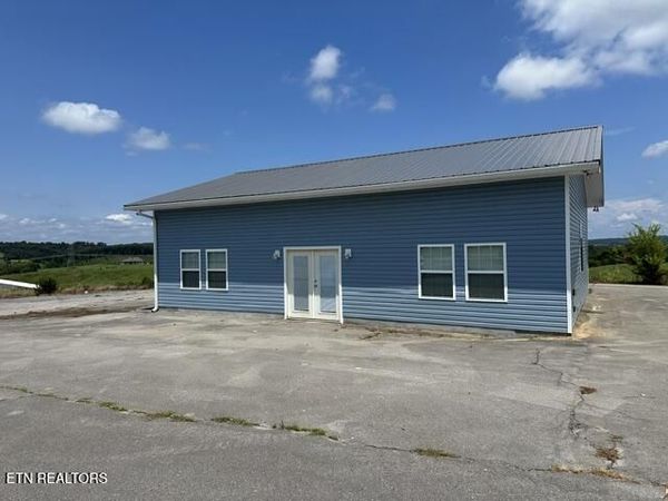 6993 Davis Ferry Rd, Loudon, TN 37774