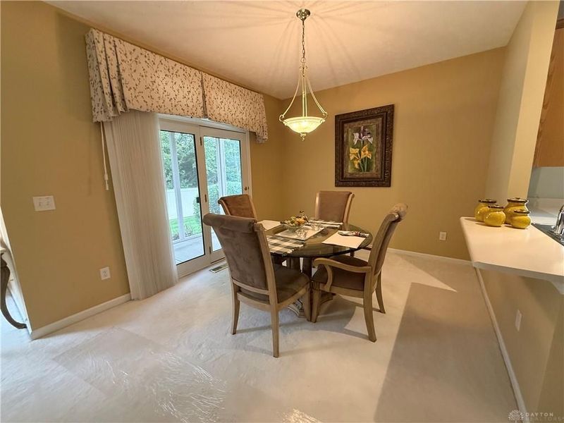 7468 New York Way, Butler Township, OH 45414 Photo 14