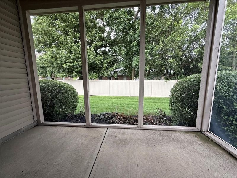 7468 New York Way, Butler Township, OH 45414 Photo 28