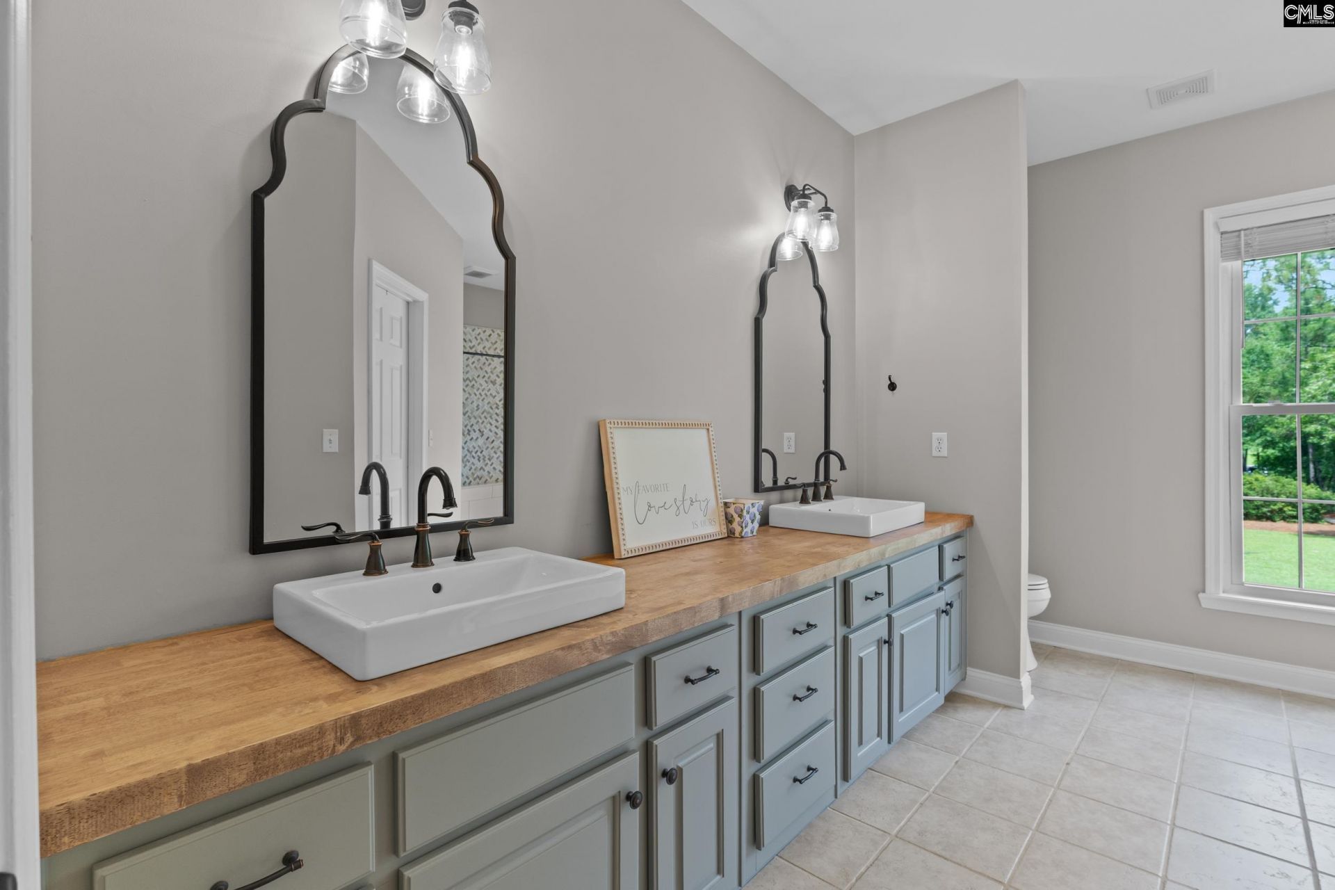 12 Drake Court  Photo 19