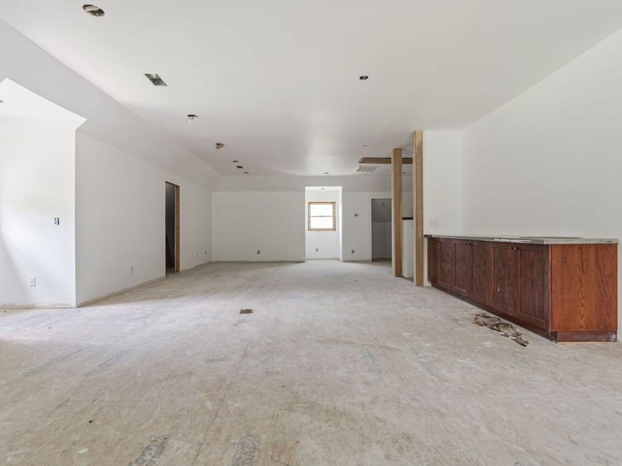 Property Image 86