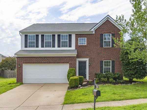 745 Wolfeboro Ln , Nashville, TN 37221