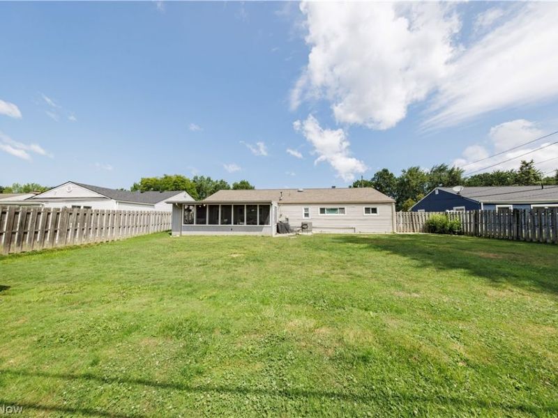395 Pattie Drive, Berea, OH 44017 Photo 34