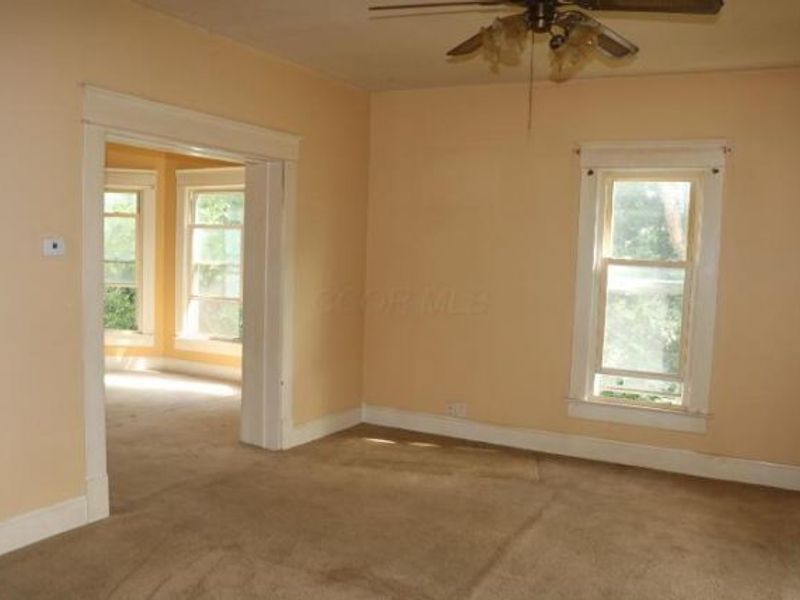 304 S Park Street , Mount Vernon, OH 43050 Photo 3