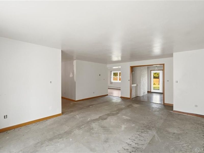 2043 Carriage Hall Court, Miami Township, OH 45459 Photo 13