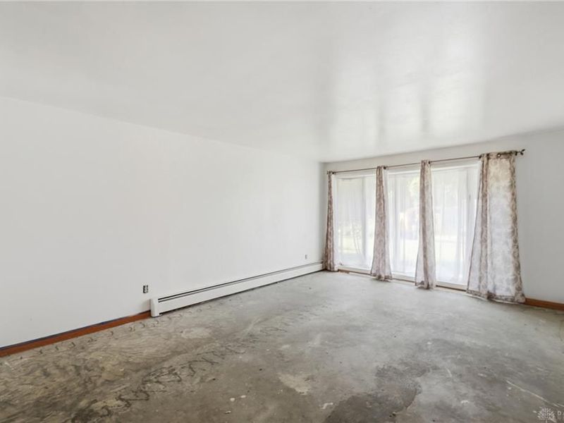 2043 Carriage Hall Court, Miami Township, OH 45459 Photo 14