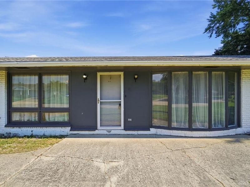 2043 Carriage Hall Court, Miami Township, OH 45459 Photo 5