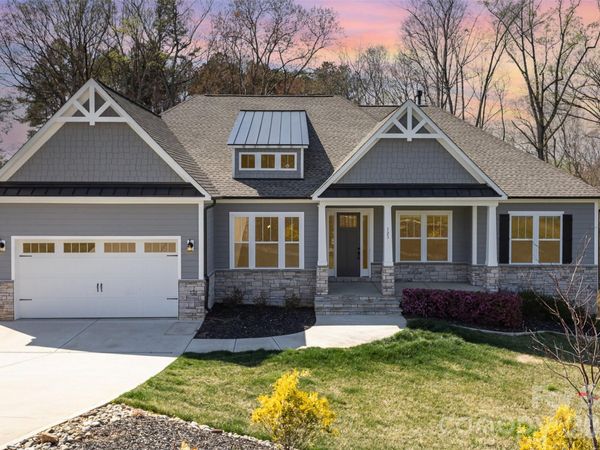 123 Farm Knoll Way , Mooresville, NC 28117