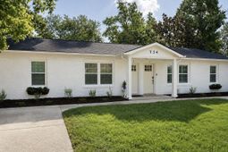 734 Deene Street photo 4