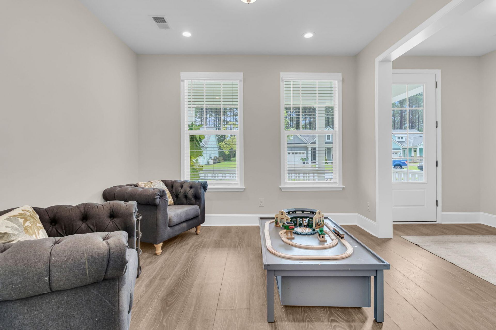 405 Henry Joseph Way Photo 10