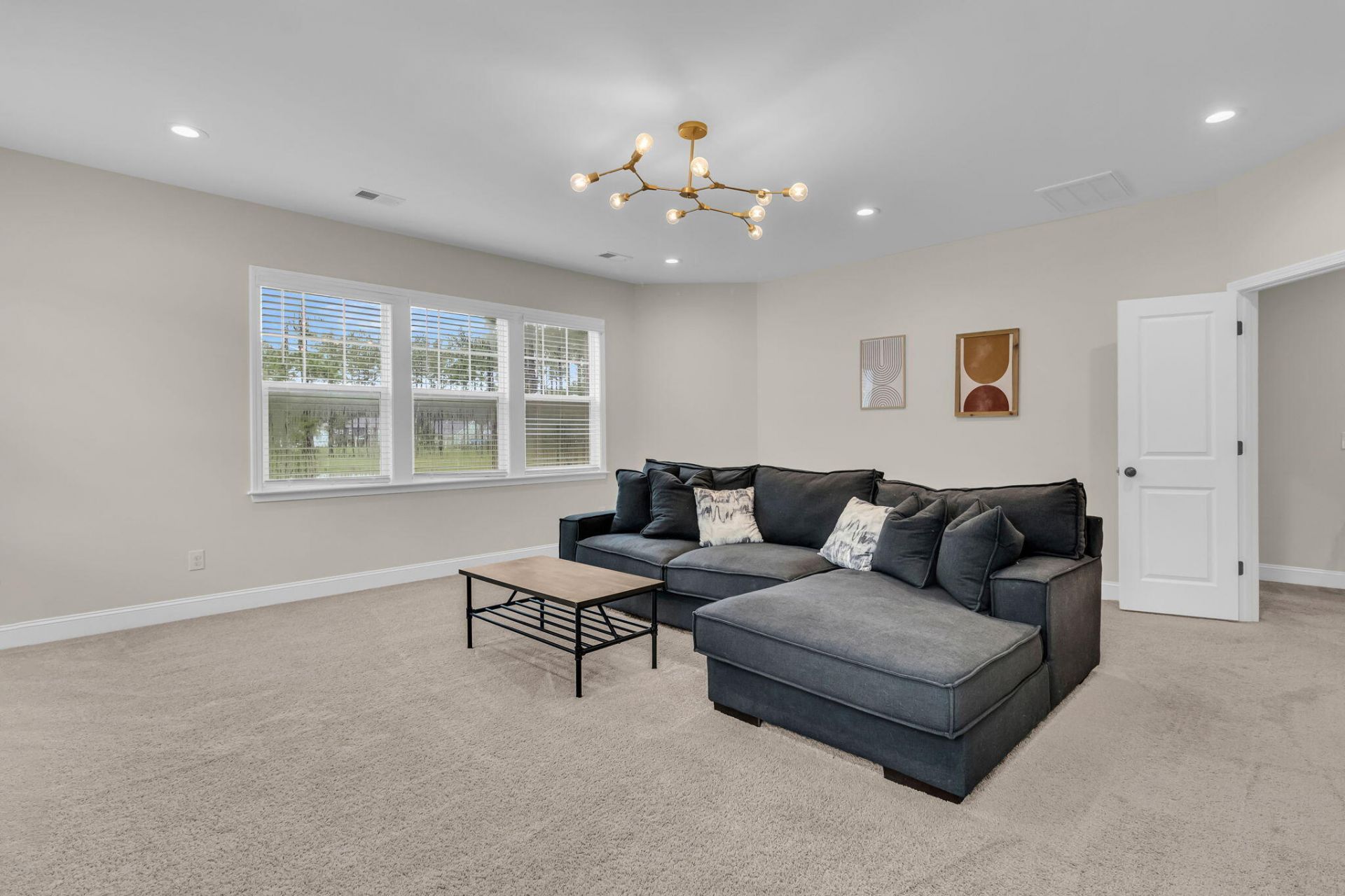 405 Henry Joseph Way Photo 38