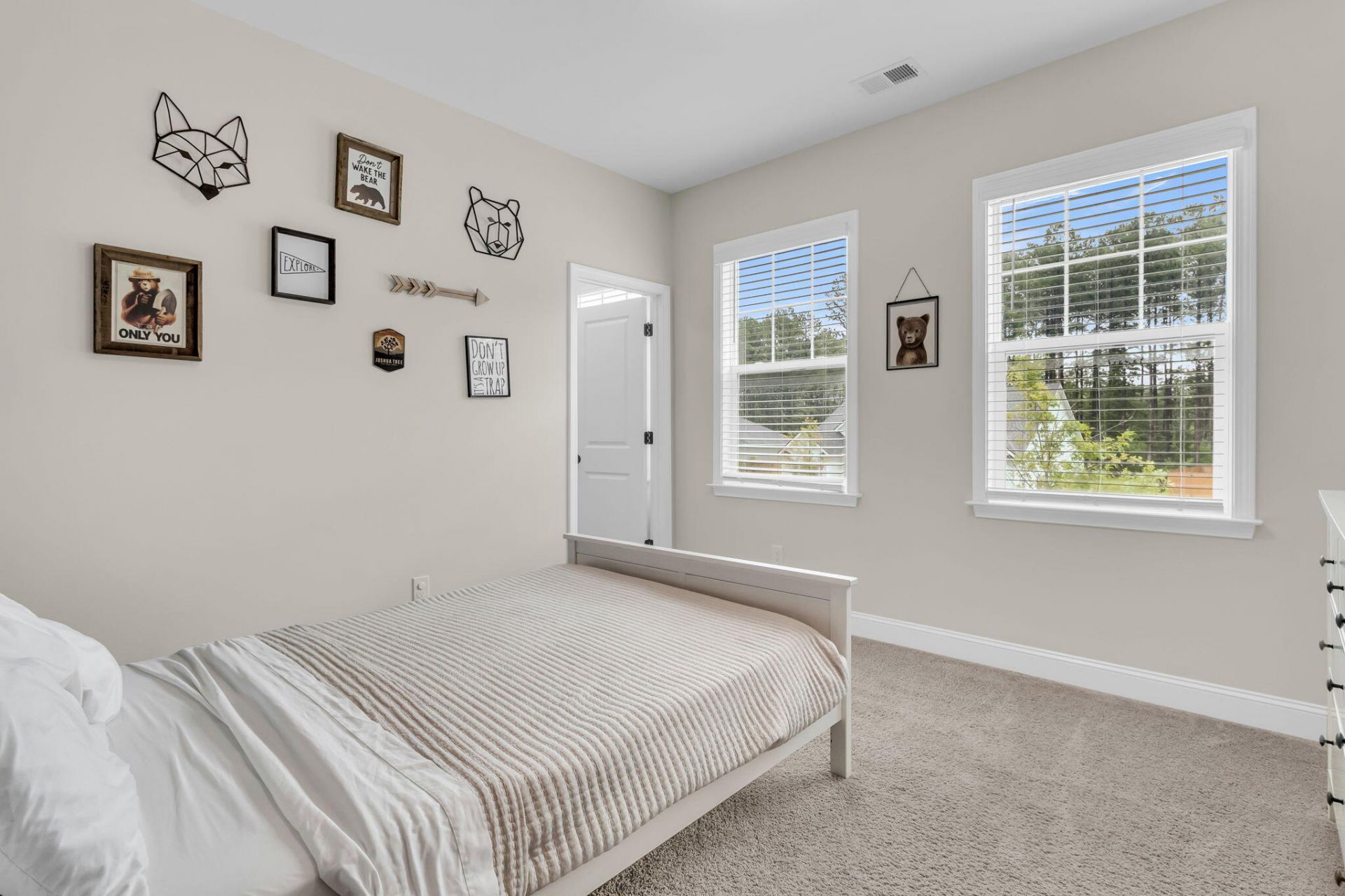 405 Henry Joseph Way Photo 43