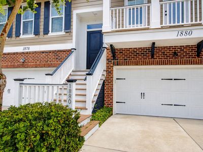 1880 Carolina Towne Court, Mount Pleasant, SC 29464
