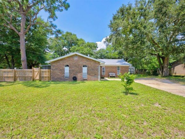 2907 Donley Street, Pensacola, FL 32526