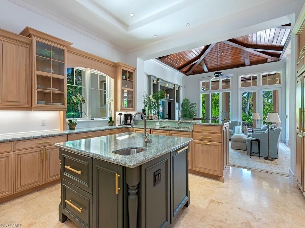 235 Little Harbour Ln, Naples, FL 34102 Photo