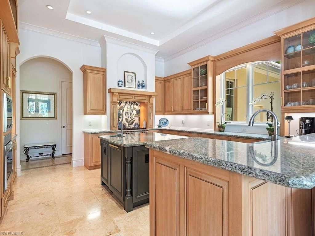235 Little Harbour Ln, Naples, FL 34102 Photo